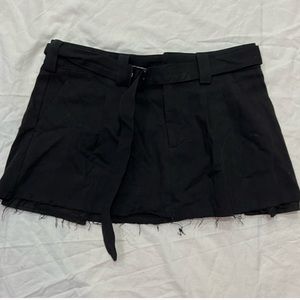 Lioness belted black mini skirt